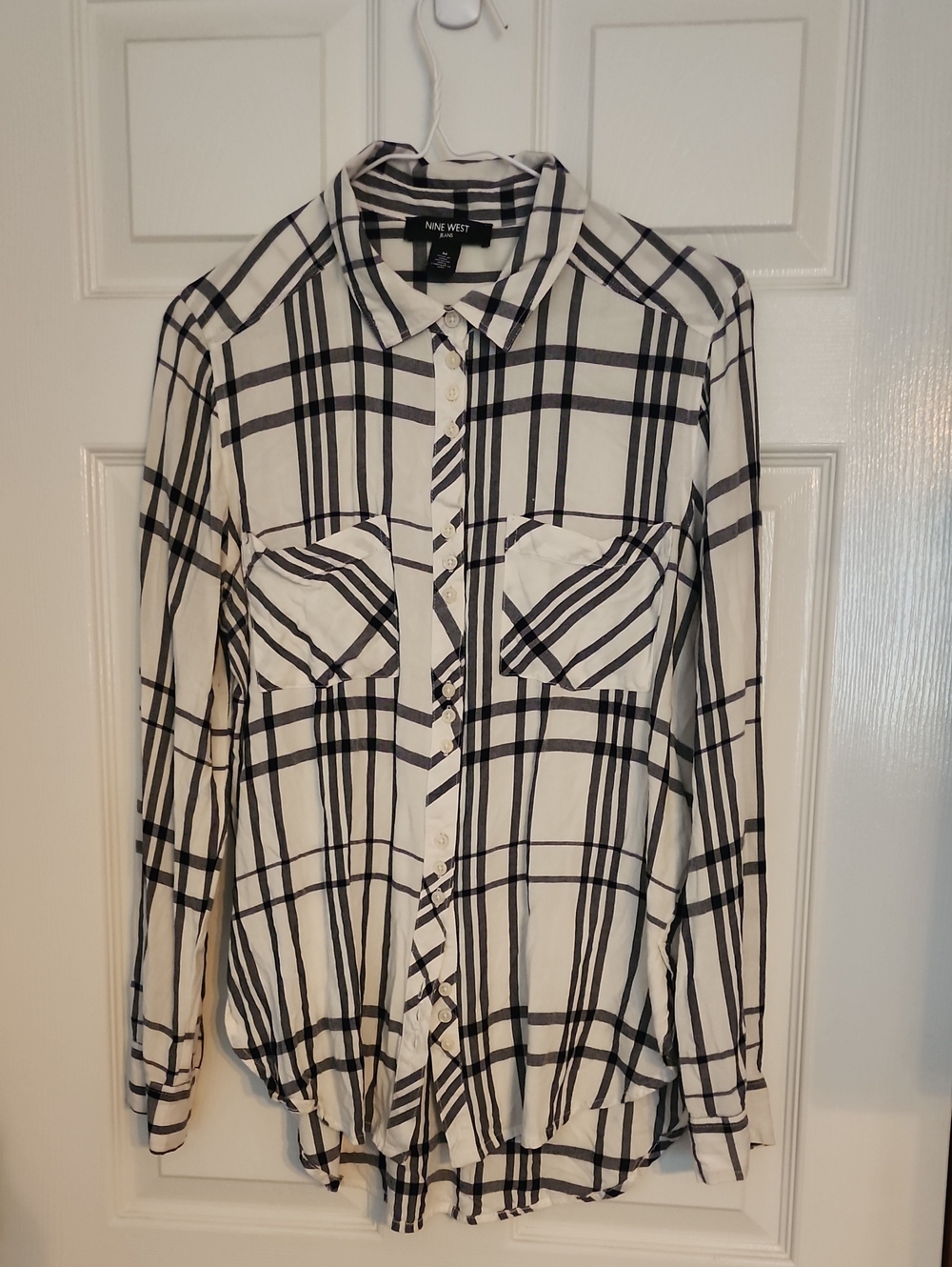 Nine West Plaid Button Down Shirt White & Black Medium